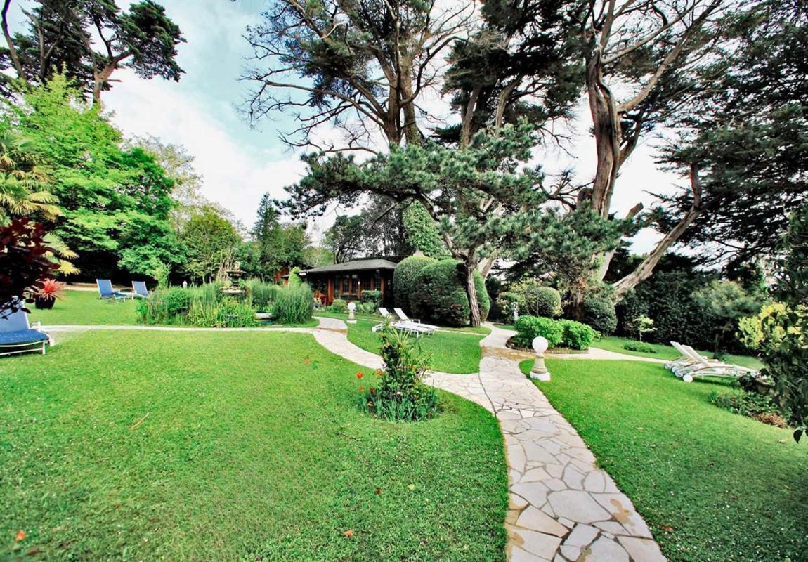 Parc Victoria Hotel Saint-Jean-de-Luz Esterno foto
